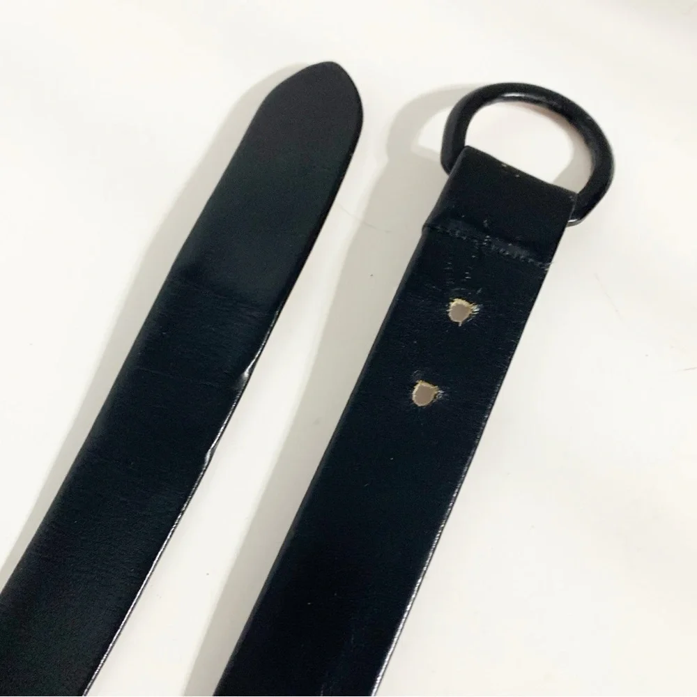 Vintage Unbranded Leather Belt Round Leather Belt Buckle Interesting Closure 🖤